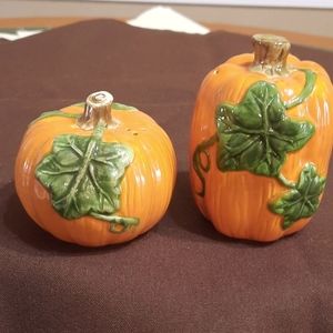 Autumn Accents Pumpkin S&P Shakers